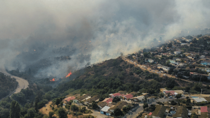 Incendios en región de Valparaíso: varios focos activos y presencia de alerta SAE