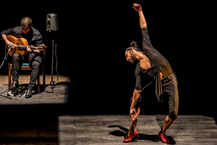 Bailaor flamenco Eduardo Guerrero presenta cantes mineros en inauguración de Festival Identidades