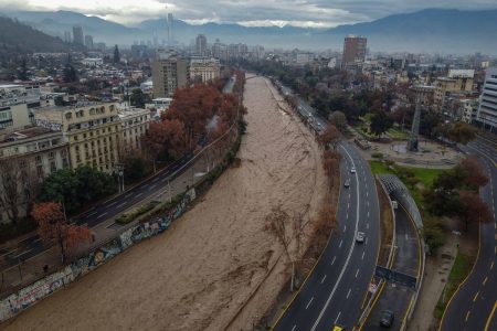 Santiago conmemora 15 años del saneamiento del río Mapocho: el hito que transformó la ciudad