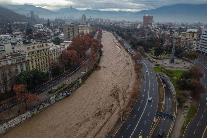 Santiago conmemora 15 años del saneamiento del río Mapocho: el hito que transformó la ciudad