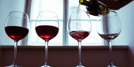 Diputados aprueban proyecto que declara al vino y al pisco como bebidas nacionales de Chile