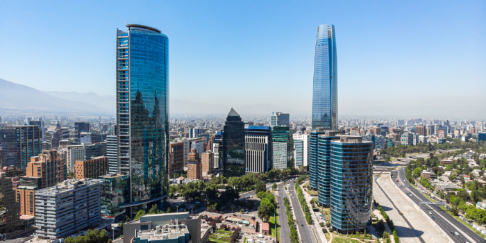 Chile envejece y la ciudad debe adaptarse