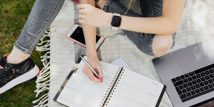 Defender lo avanzado: igualdad y derechos en la educación superior