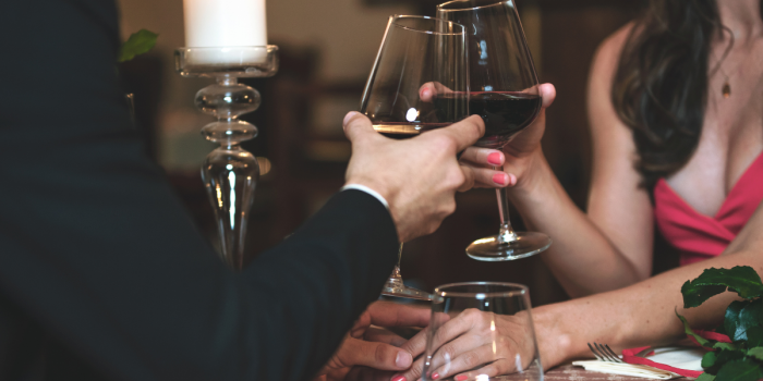 “Tener novio es vergonzoso”: el nuevo debate viral que cuestiona el amor romántico en redes sociales