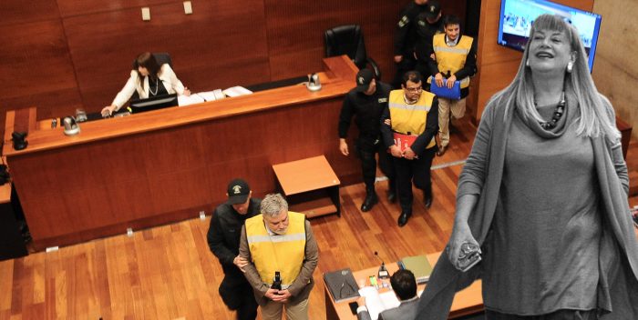 Relaciones peligrosas: Fiscalía acusa que exministra Vivanco recibió casi 70 millones en coimas