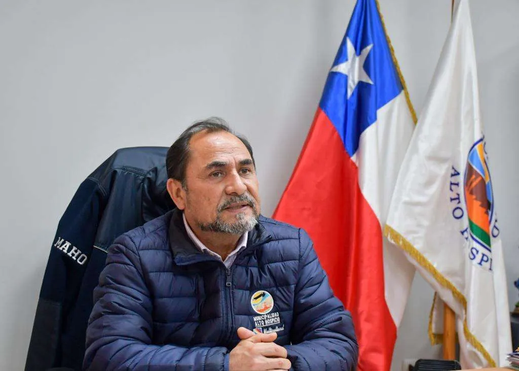 Fiscalía abre investigación: alcalde de Alto Hospicio queda detenido por denuncia de agresión sexual