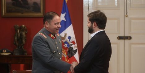 Boric designa al general Pedro Varela como nuevo comandante en jefe del Ejército