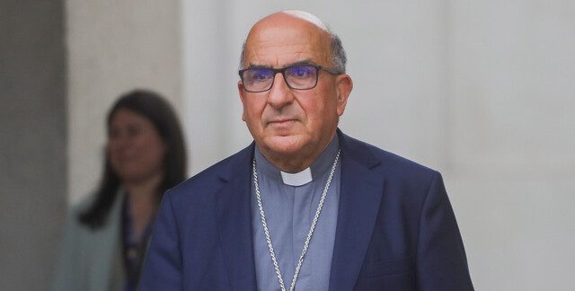 Cardenal Fernando Chomali será investido con grado Doctor Honoris Causa en ceremonia oficial