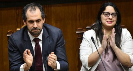 Grau gana pulseada: Presupuesto se aprueba sin recortes estructurales y con énfasis en seguridad