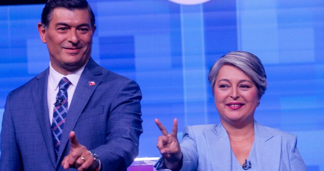 Jara, a lo Parisi, parte a Calama a buscar codiciado voto minero