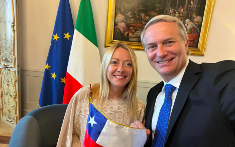 Kast habla con Meloni sobre "tremendas oportunidades" para Chile e Italia si gana segunda vuelta
