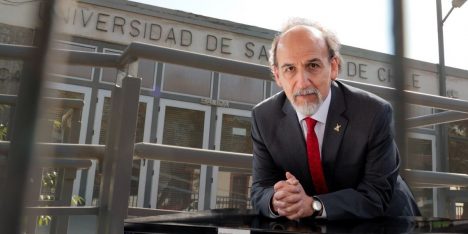 Revés para rector Vidal: Tricel anula su elección en la Usach y reconoce voto de profesores por hora