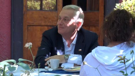 La marraqueta "estaba crujiente": Kast participa de su primera actividad como Presidente electo