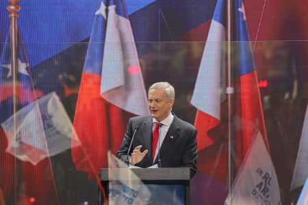 "Jara es Boric, Boric es Jara": Kast cierra con fuertes críticas campaña en Concepción