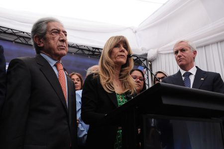 El colchón de votos de Demócratas se decanta por Kast: "El país eligió un rumbo"