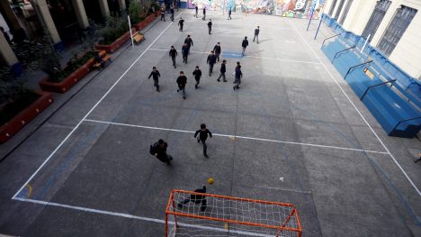 Ley obliga 60 minutos diarios de actividad física para enfrentar la inactividad y obesidad infantil
