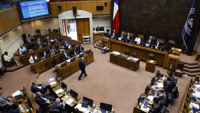 Cámara repone el feriado bancario del 31 de diciembre: Ley quedó despachada