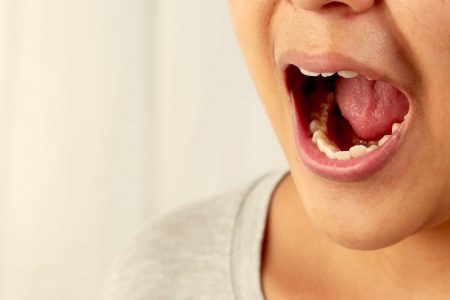 Cáncer oral en Chile: avances en inmunoterapia y el llamado urgente a la detección temprana