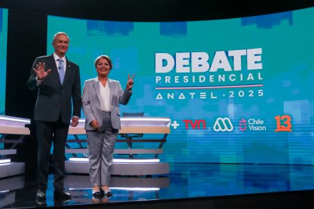 Debate Anatel transcurrió entre recriminaciones mutuas, cifras equivocadas y momentos tensos
