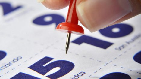 Feriados en diciembre: el primero será fin de semana largo