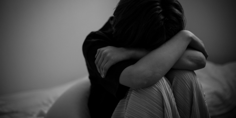 Salud mental en fin de año: Minsal entrega recomendaciones para enfrentar la angustia y la soledad