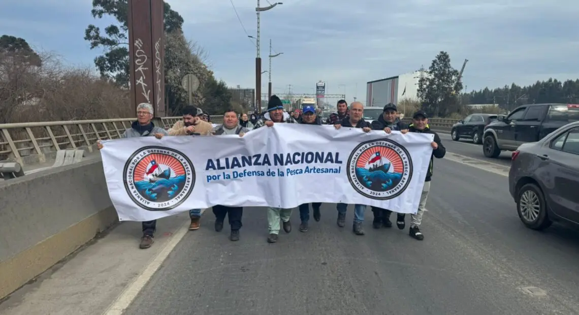 Pescadores artesanales piden a J.A. Kast que no "ponga a un empleado de la industria" en Subpesca