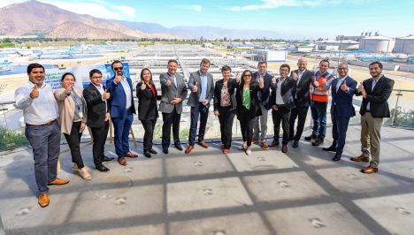 Firman acuerdo para impulsar un futuro sostenible con energía 100% renovable