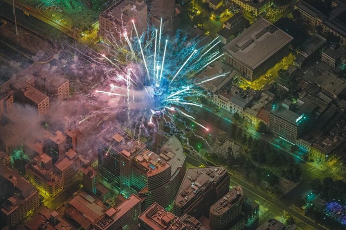 Año Nuevo 2026: la Torre Entel regresa como gran escenario cultural de Santiago