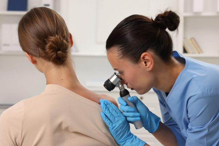 Radiación UV extrema: especialistas alertan sobre cáncer de piel y refuerzan la fotoprotección