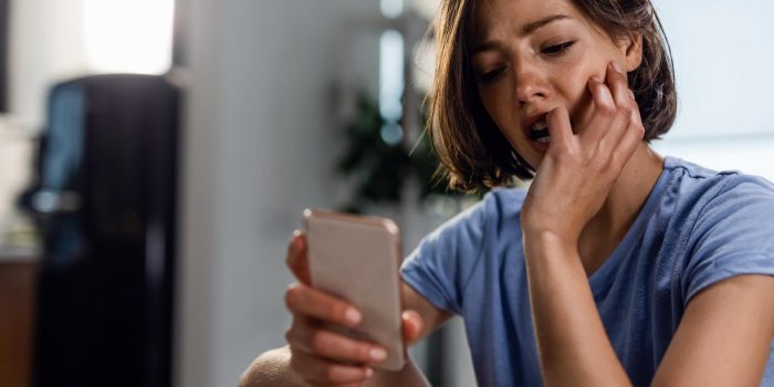 Qué es sadfishing: la tendencia en redes sociales que convierte la tristeza en viralidad