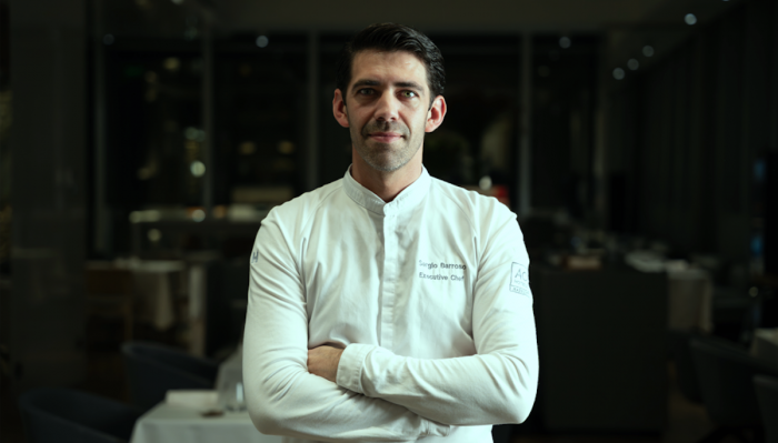 Llegó como revolución culinaria, pero no duró ni seis meses: Sergio Barroso se despide de AC Kitchen