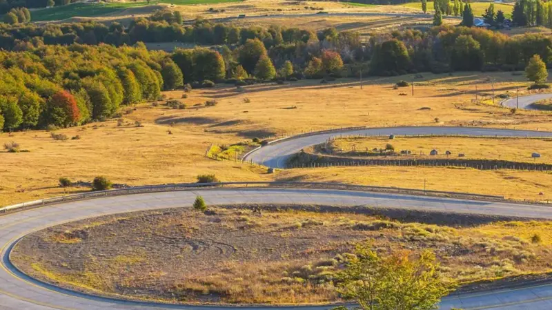 “Es como viajar al fin de la civilización”: la aventura por la desafiante Carretera Austral de Chile