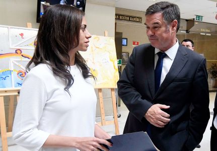 Kast mueve sus piezas para asegurar presidencia del Senado