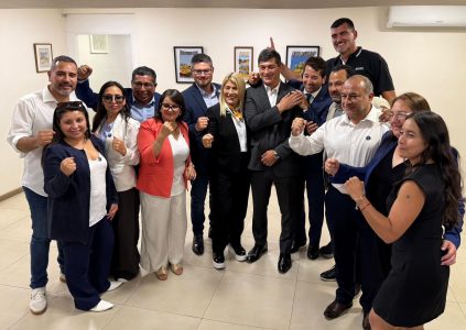 Parisi endurece críticas a Kast, anticipa voto nulo del PDG y blinda a Pamela Jiles