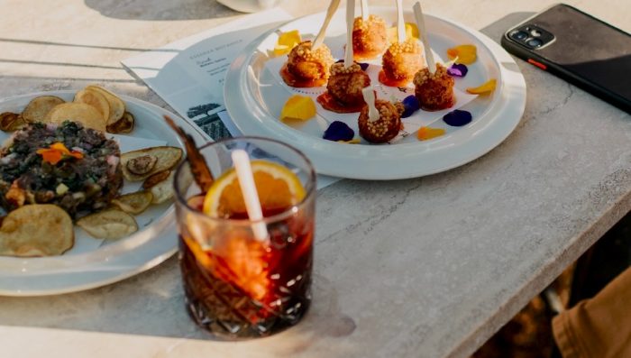 Panoramas de verano en la Región de Valparaíso: gastronomía, vino y cultura entre mar y cordillera