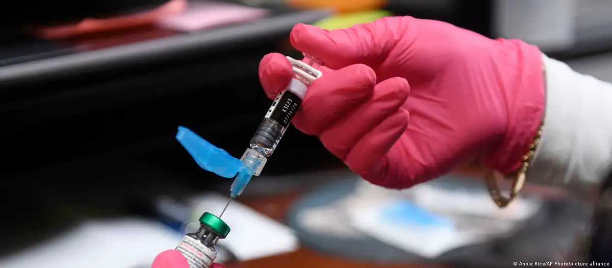 EE.UU. disminuye número de vacunas recomendadas para niños