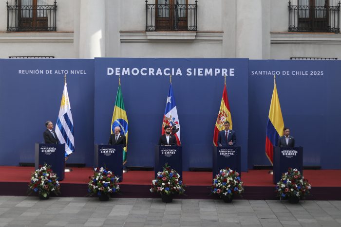 Chile se une a Brasil, Colombia, México, Uruguay y España para condenar ataque de EEUU en Venezuela