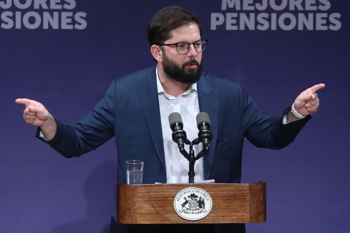 Presidente Boric llama a unidad oficialista: “La izquierda no tiene que andar peleando entre ellos”