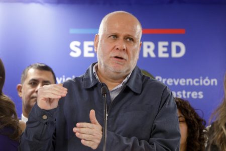 Jedena del Biobío decreta toque de queda por incendios en cuatro localidades