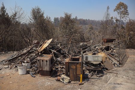 Detenido por incendio en Concepción habría manipulado una cocina a leña en mal estado
