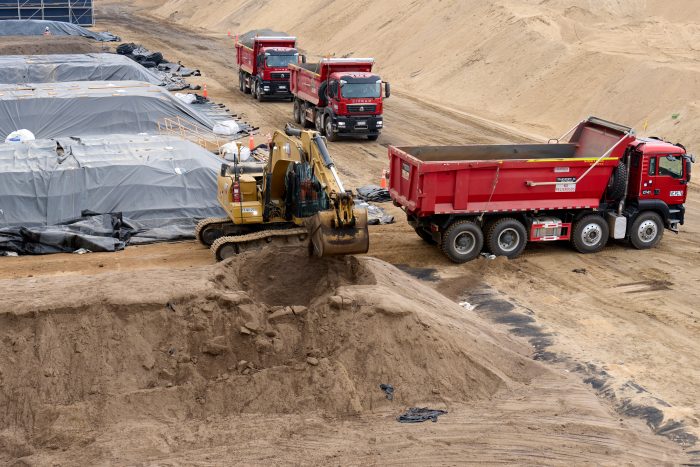 Cosecha de primera biopila de suelo remediado