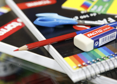 Bono de Útiles Escolares 2026: conoce quiénes acceden y cómo se entrega el beneficio estatal