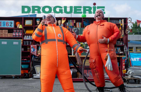 Vuelve Royal de Luxe a Santiago: “La obra se trata del tiempo y de cómo algunas cosas no cambian"