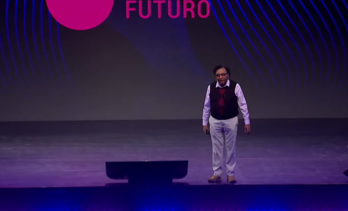 Científico Vinayaka Prasad explica cómo el VIH burla al sistema inmune para multiplicarse