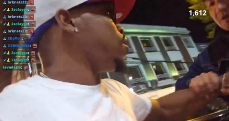 En su primera noche en Chile: streamer sufre 'lanzazo' en barrio Bellavista y lo transmite en vivo