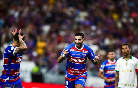 Lucero ya pisa Chile y queda a un paso de firmar como nuevo delantero de la U