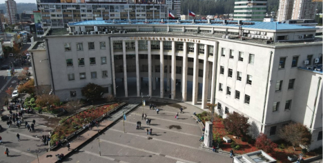 Abogado integrante entra “por la ventana” en terna a la Corte: Suprema dice que fue un error