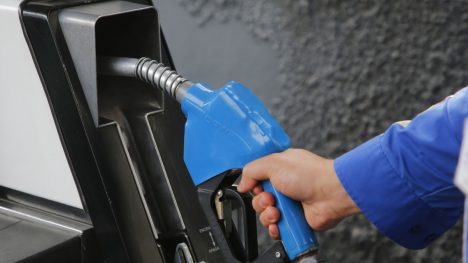 Descuentos en bencinas y combustibles en Chile: revisa las promociones disponibles en enero 2026