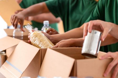 Donación de alimentos en emergencias: los errores que pueden poner en riesgo la salud