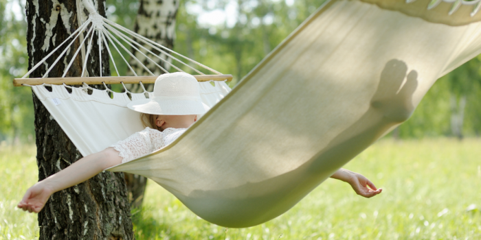 Vacaciones sin pausa mental: celular y el trabajo roban descanso y adelantan el cansancio de marzo